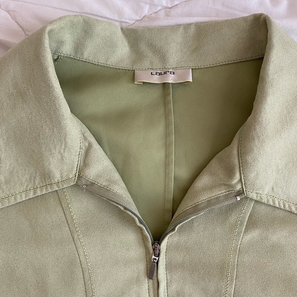 SOLD!! CUTE green zip up blazer - Picture 4 of 7